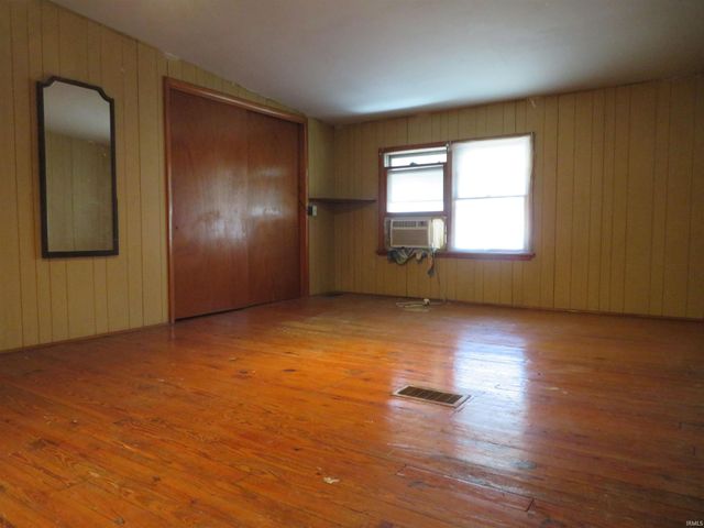 2201 W Delaware Street, Evansville, IN 47712