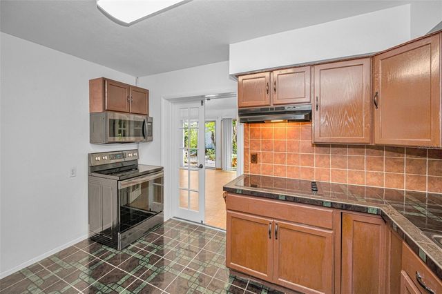 720 BRUCE AVENUE, Clearwater Beach, FL 33767