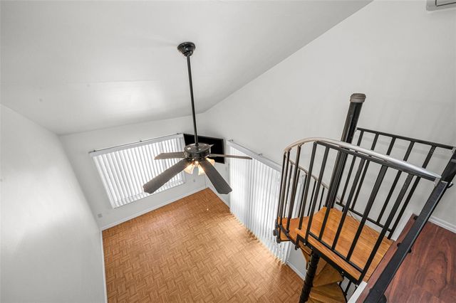 720 BRUCE AVENUE, Clearwater Beach, FL 33767