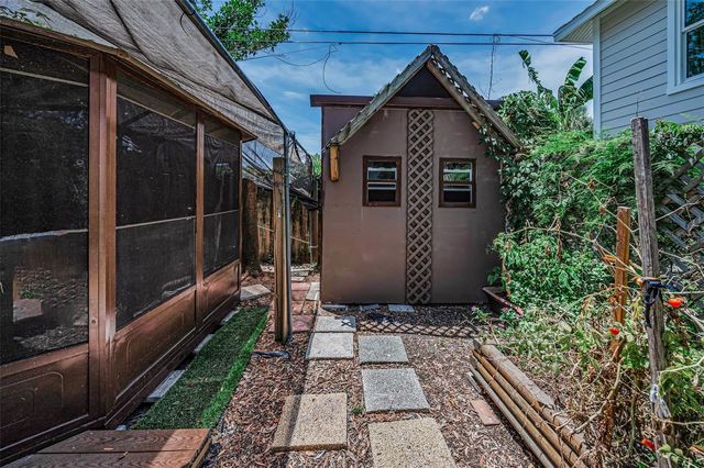 720 BRUCE AVENUE, Clearwater Beach, FL 33767