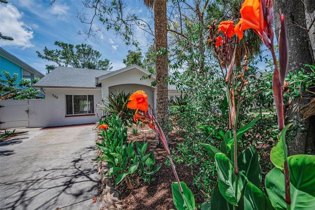 720 BRUCE AVENUE, Clearwater Beach, FL 33767