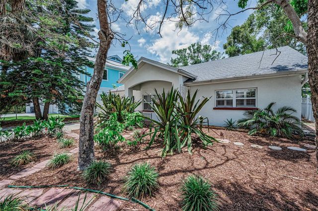720 BRUCE AVENUE, Clearwater Beach, FL 33767