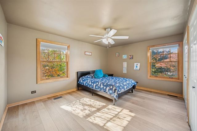 2005 Greenview Road, Northbrook, IL 60062