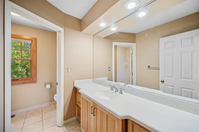 2005 Greenview Road, Northbrook, IL 60062