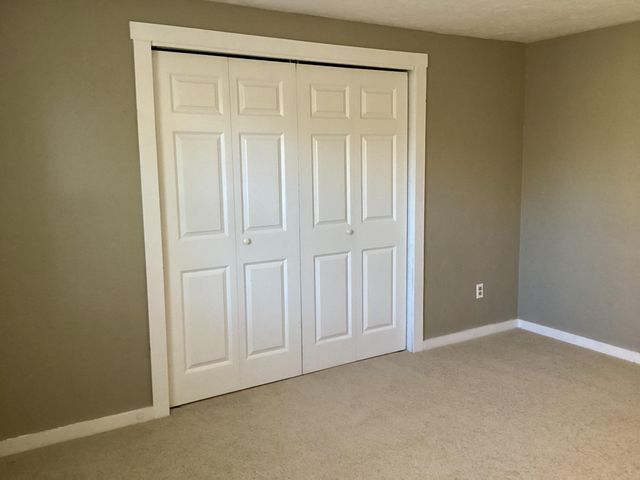 300 Falmouth Road APT 6B, Mashpee, MA 02649