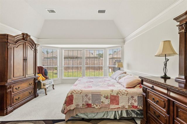 427 Pinewood Ridge Drive, Spring, TX 77386