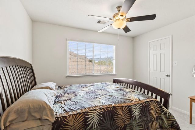 427 Pinewood Ridge Drive, Spring, TX 77386