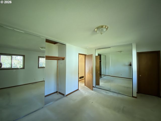 4115 Sw IOWA St, Portland, OR 97221