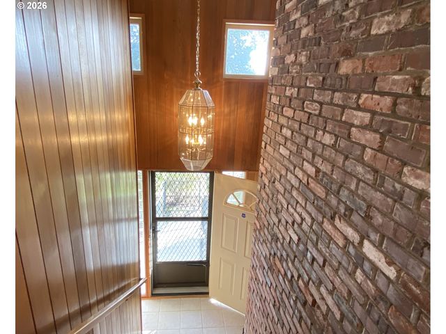 4115 Sw IOWA St, Portland, OR 97221