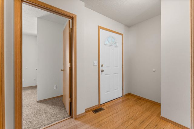 3635 S Juniper Avenue, Springfield, MO 65804