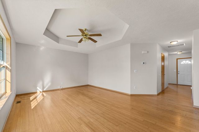 3635 S Juniper Avenue, Springfield, MO 65804