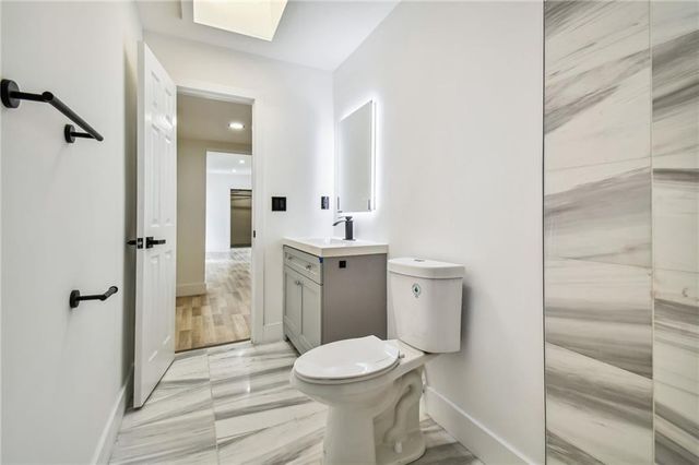 5704 S Travelers Palm, Tamarac, FL 33319