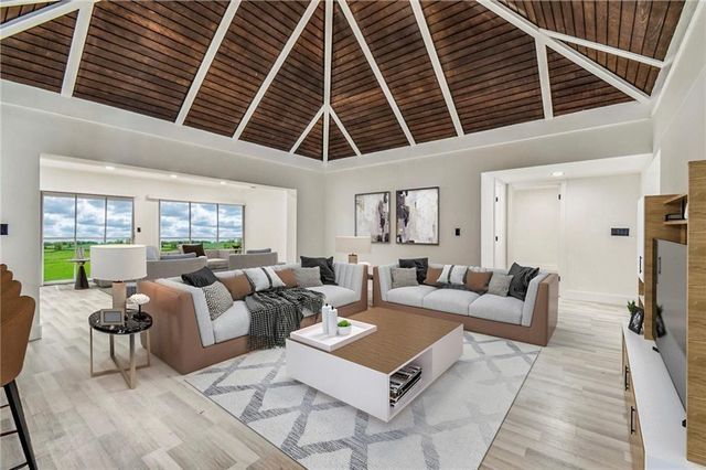 5704 S Travelers Palm, Tamarac, FL 33319