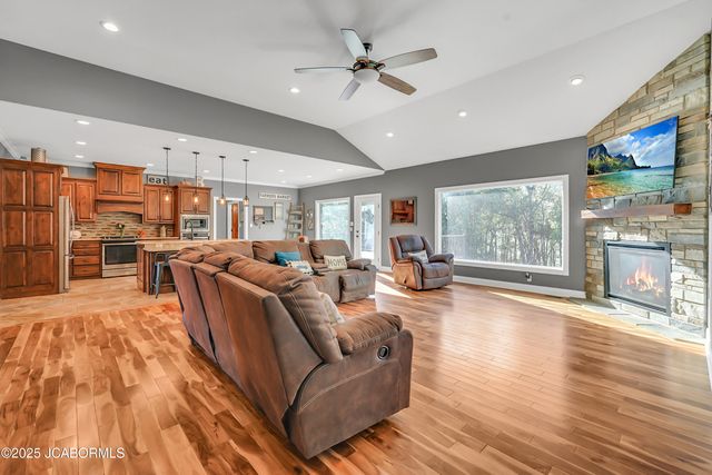 61754 HIGHWAY F, California, MO 65018