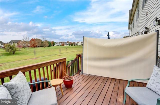 2305 CARRIAGE LN, Royersford, PA 19468
