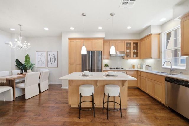 2210 Mendocino Lane, San Jose, CA 95124