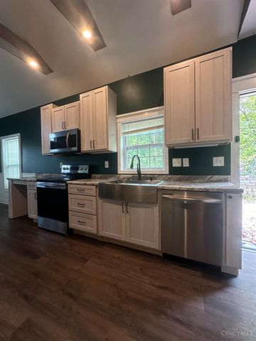 393 Clark Street, Batavia, OH 45103