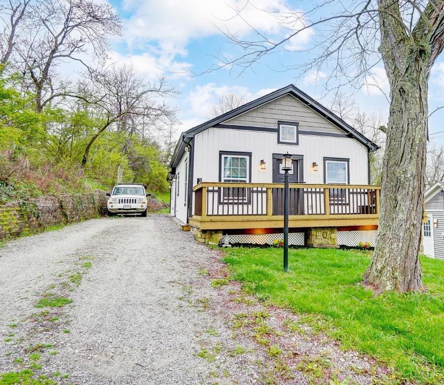 393 Clark Street, Batavia, OH 45103