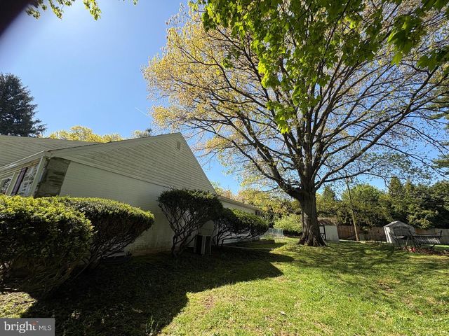 416 EMERSON RD, Huntingdon Valley, PA 19006