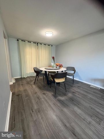 416 EMERSON RD, Huntingdon Valley, PA 19006