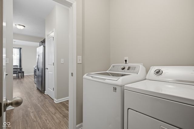 4073 Denali Drive, Indianapolis, IN 46235