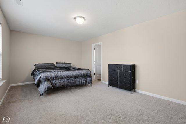 4073 Denali Drive, Indianapolis, IN 46235