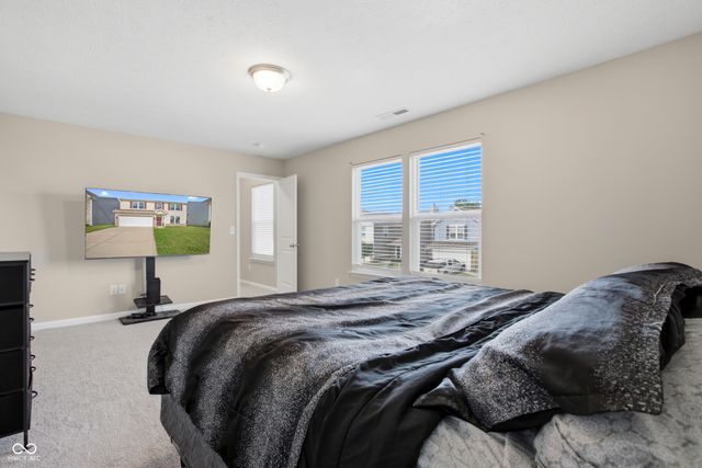 4073 Denali Drive, Indianapolis, IN 46235