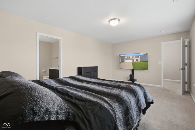 4073 Denali Drive, Indianapolis, IN 46235