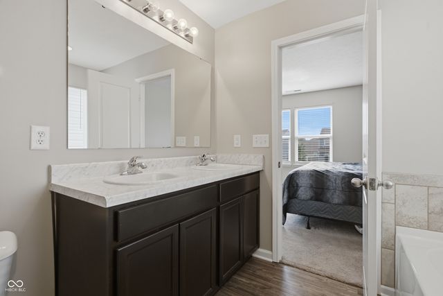 4073 Denali Drive, Indianapolis, IN 46235