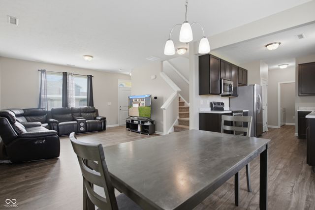 4073 Denali Drive, Indianapolis, IN 46235