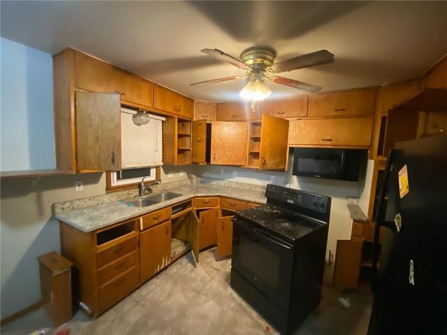 1012 Magnolia Street W, Excelsior Springs, MO 64024