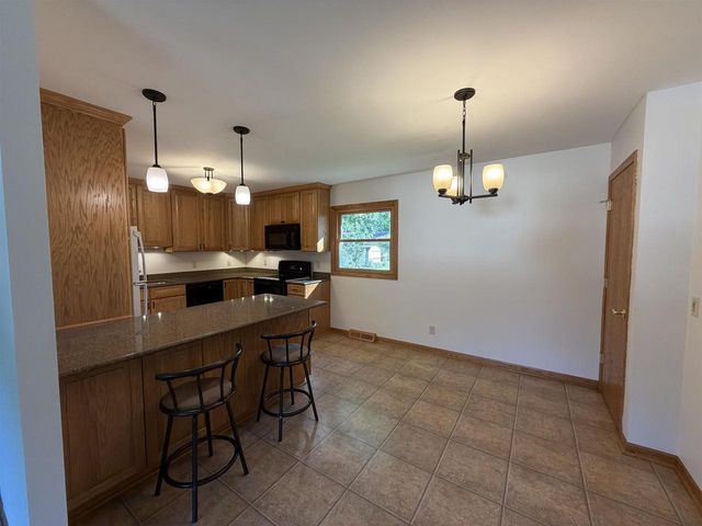 2513 Sara Road, Madison, WI 53711