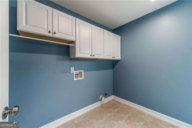 4033 Ashford Way, Gainesville, GA 30507