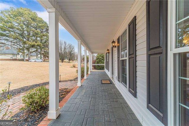 4033 Ashford Way, Gainesville, GA 30507