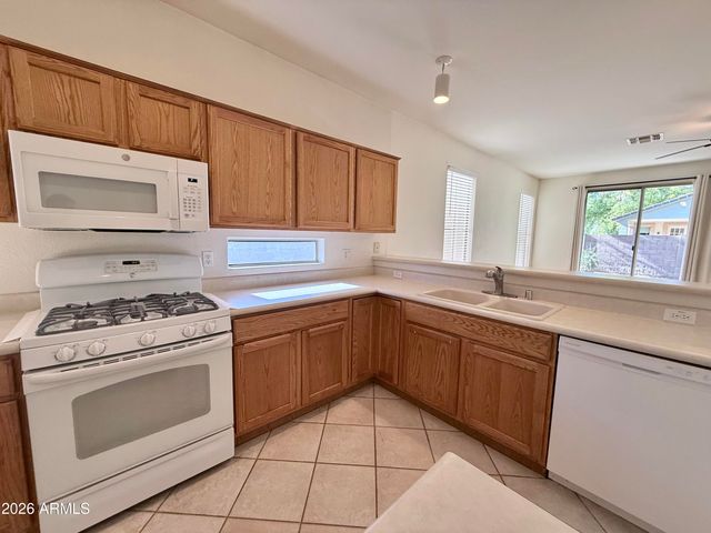 3530 E PARK Avenue, Gilbert, AZ 85234