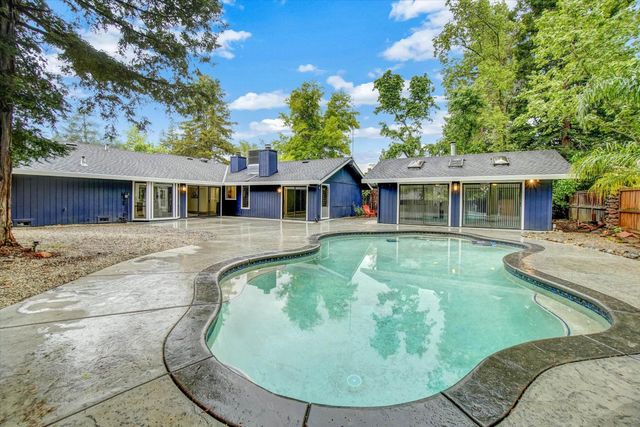 144 W Gold Creek Cir, Folsom, CA 95630