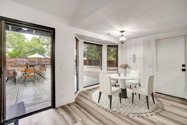 144 W Gold Creek Cir, Folsom, CA 95630