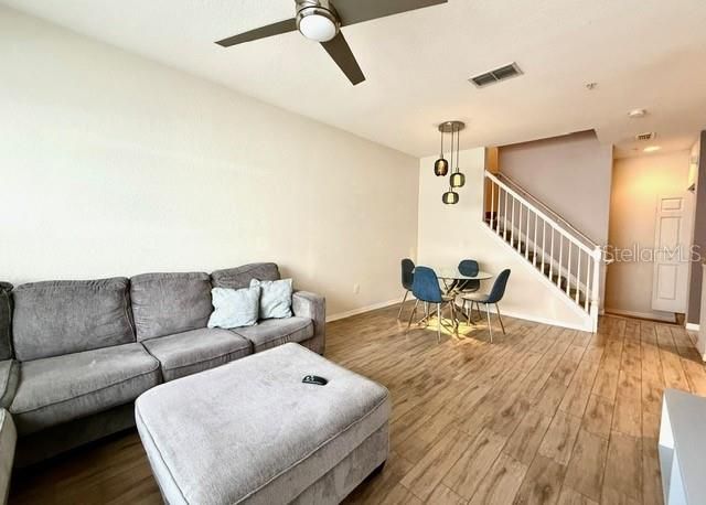 2604 GRAND CENTRAL PARKWAY 10, Orlando, FL 32839