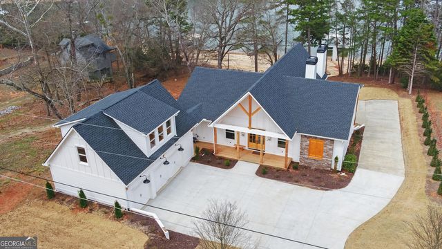 672 Tugaloo Heights Circle, Lavonia, GA 30553