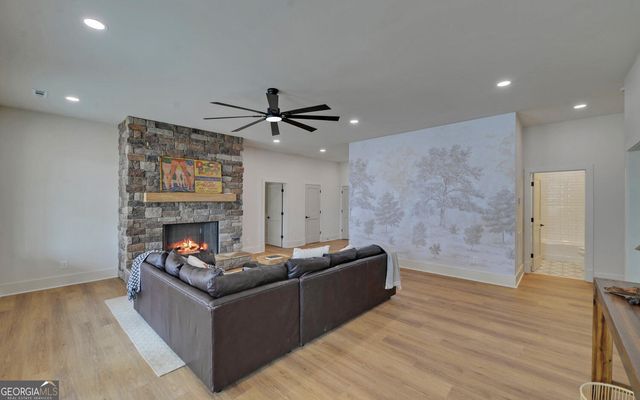 672 Tugaloo Heights Circle, Lavonia, GA 30553