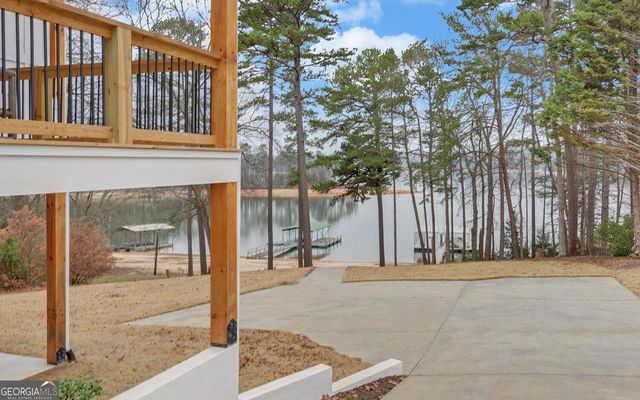 672 Tugaloo Heights Circle, Lavonia, GA 30553