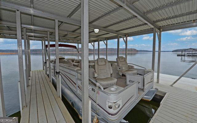 672 Tugaloo Heights Circle, Lavonia, GA 30553