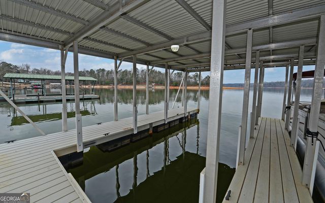 672 Tugaloo Heights Circle, Lavonia, GA 30553