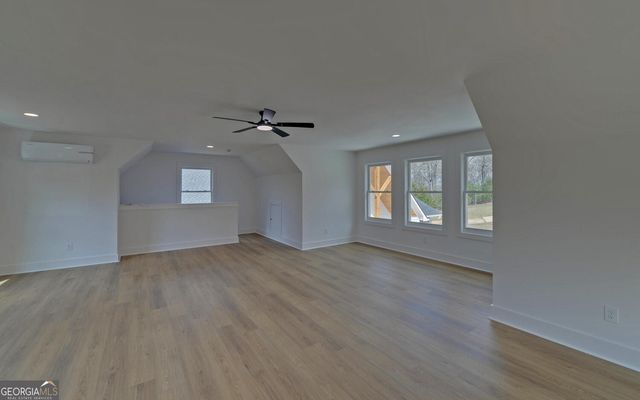 672 Tugaloo Heights Circle, Lavonia, GA 30553