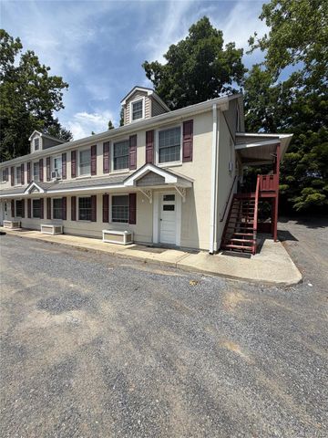 1782 South Road 62, Wappingers Falls, NY 12590