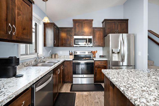 12122 Hupp Street NE, Blaine, MN 55449