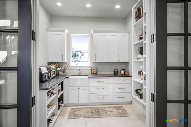 1326 Via Principale, New Braunfels, TX 78132