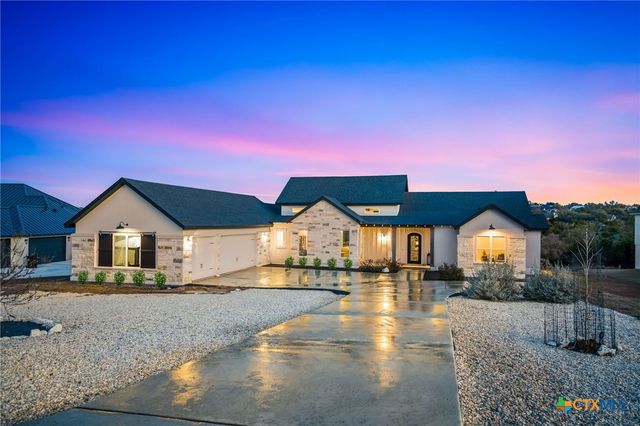 1326 Via Principale, New Braunfels, TX 78132