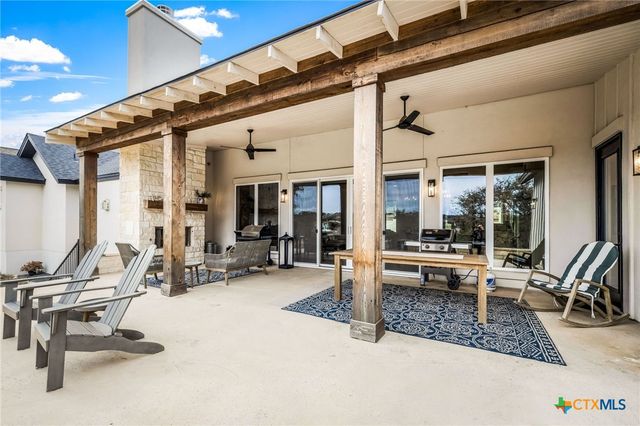 1326 Via Principale, New Braunfels, TX 78132