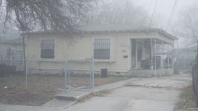 938 Canton, San Antonio, TX 78202